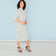 Plus Size Grid Print Maxi Dress