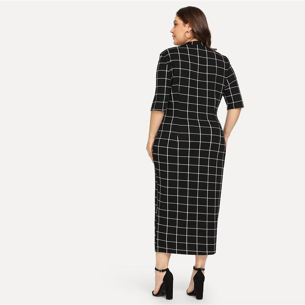 Plus Size Grid Print Maxi Dress