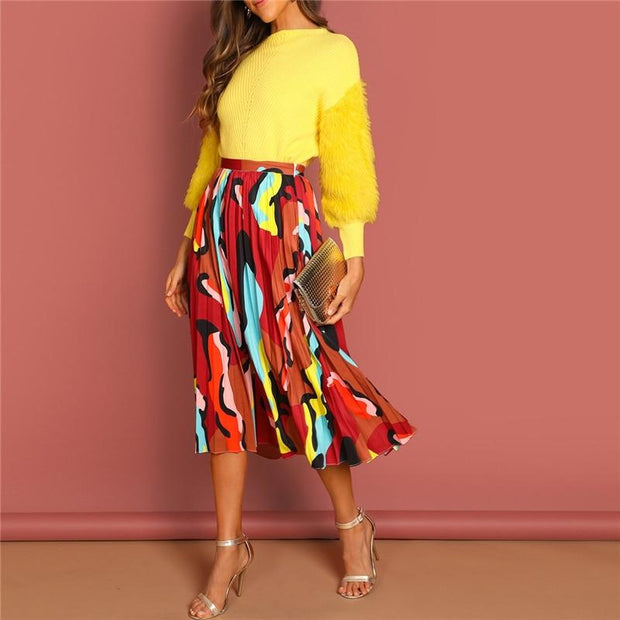 Graphic Print Pleated Skirt