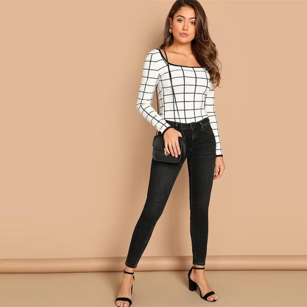 Contrast Binding Grid Scoop Neck Top